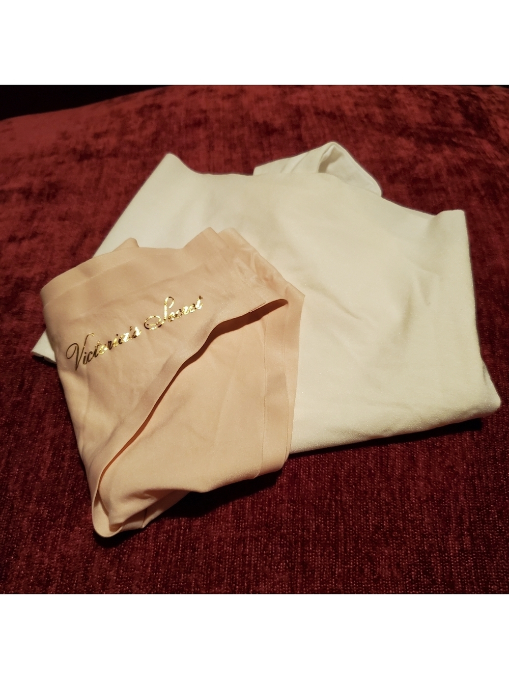 Victoria's Secret Nude Seamless Panty & White Seamless Thong  Lingerie Set